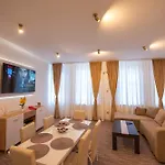 Vibe 90 Old Town Craiova